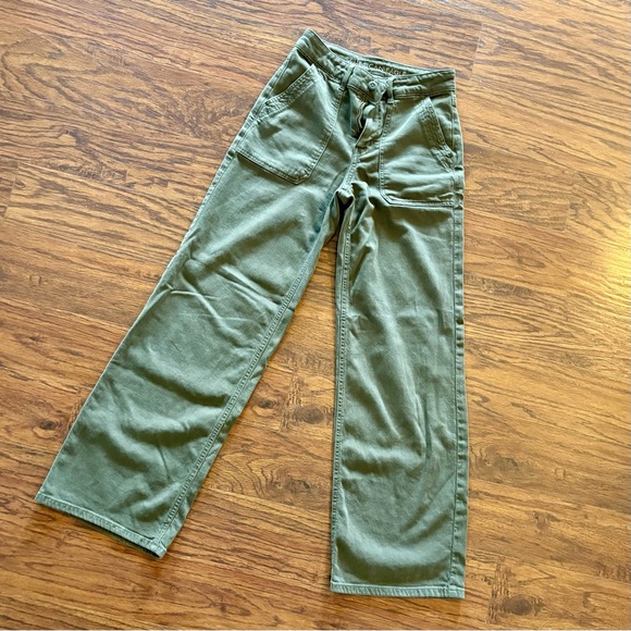 AE Dreamy Drape Stretch Super Hi-Waist/Wide Leg Pants - Picture 1 of 5